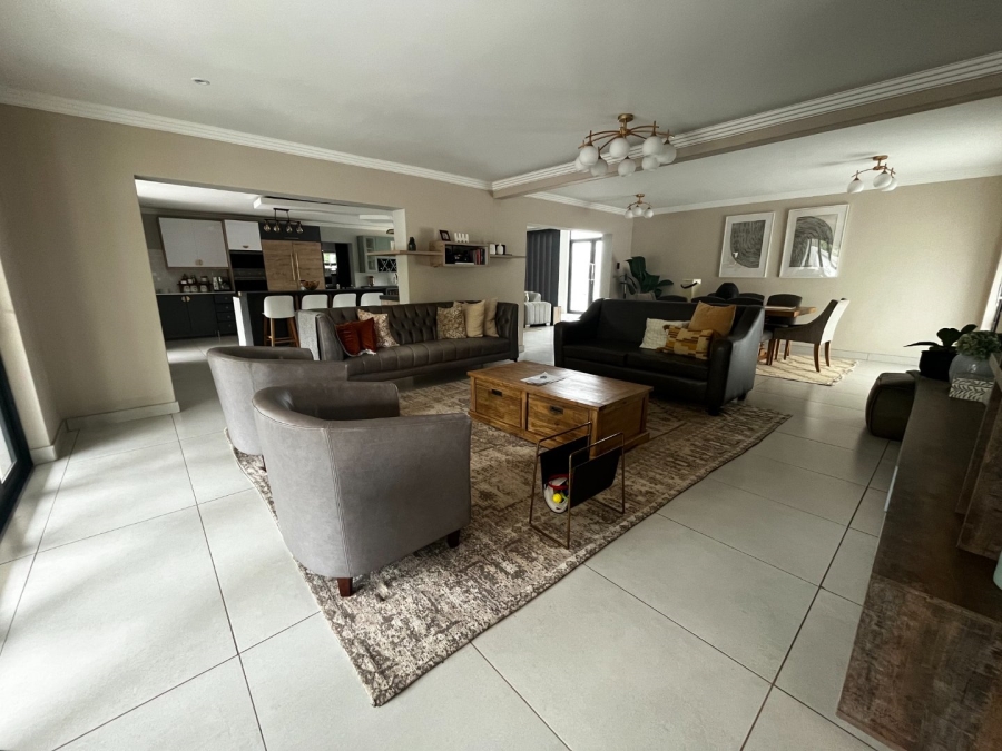 To Let 6 Bedroom Property for Rent in Seasons Lifestyle Estate North West